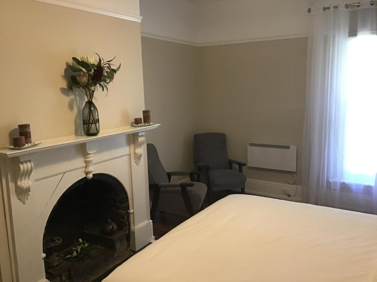 Harrison House Panzió Strahan Kültér fotó